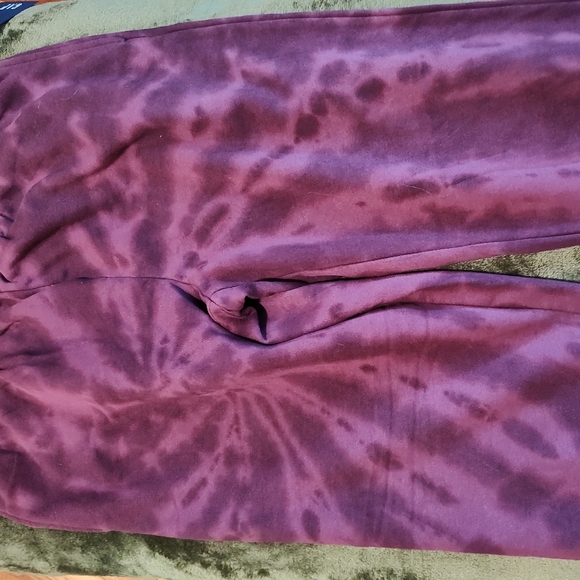 Men's Gap vintage soft sweatpants new with tags burgundy tie dye size large - Picture 2 of 4